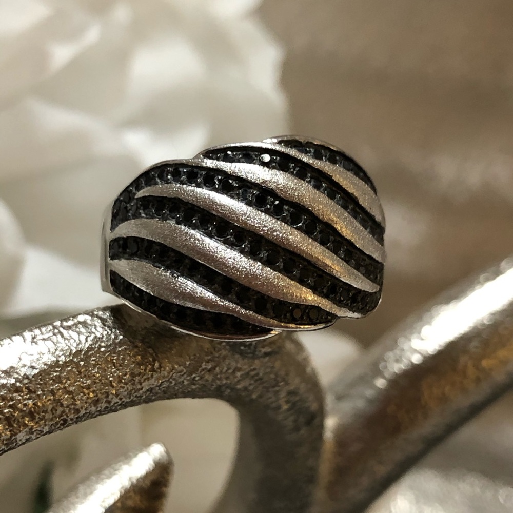 Sterling Silver and Black Spinel Ring